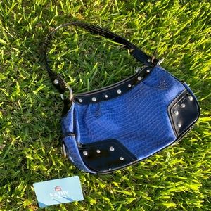 ✨💙🖤 KVZ Blue Croc Patent Clutch 🖤💙✨